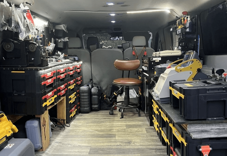 Lockflex work van